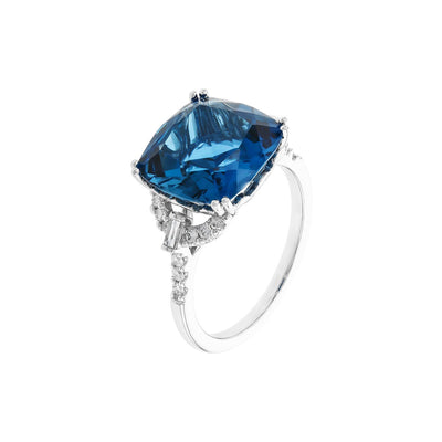 Allison Kaufman Co. 14 Karat Whit Gold Cushion Blue Topaz Gemstone Ring D5938