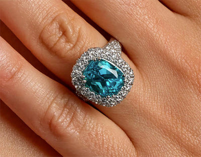 Birthstone Feature: Paraiba Tourmalines Steal the Show at Bonhams' Auction
