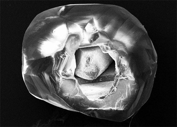 Atomisk kasseapparat Søgemaskine markedsføring Beating Heart' Demonstrates Ultra-Rare Diamond-in-a-Diamond Phenomeno –  Beeghly & Co.