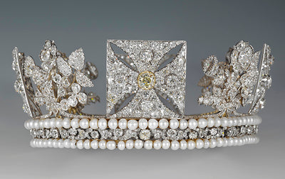 Queen Elizabeth II's Iconic Jewelry Goes on Display at Buckingham Palace