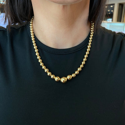ESTATE Graduated Bead Necklace in Yellow Gold