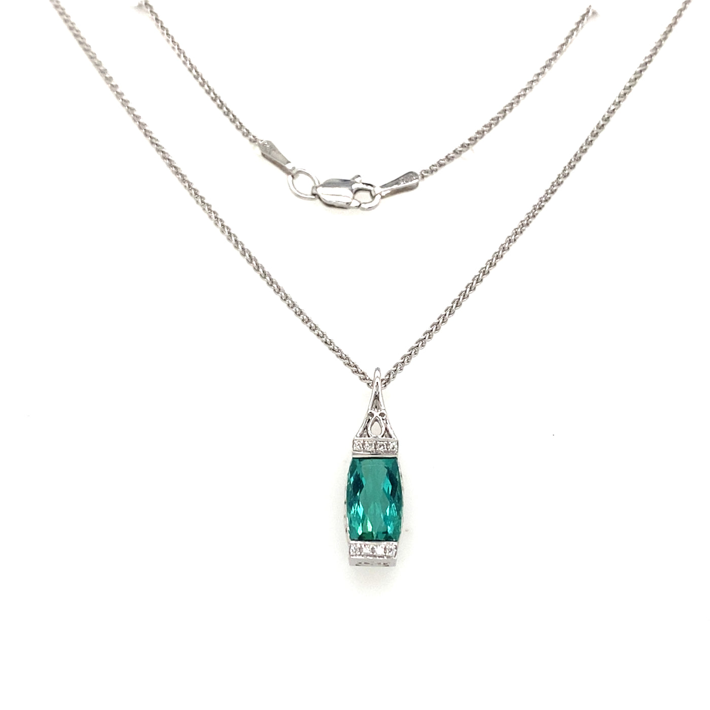 ESTATE Green Tourmaline Pendant in White Gold