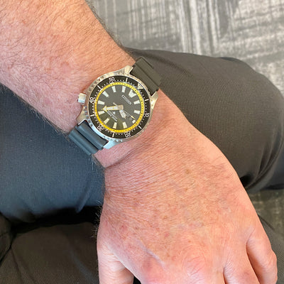 Citizen Stainless Steel Divers NY0130-08E