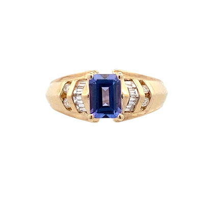 ESTATE Tanzanite and Diamond RIng in Yellow Gold