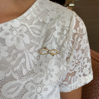 ESTATE DIamond Accented Bow Pin in Yellow Gold