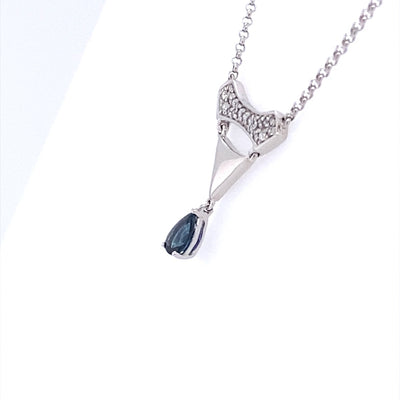 ESTATE 14 Karat Drop Style Sapphire Necklace