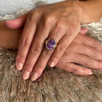 ESTATE Purple CZ Ring in Yellow Gold