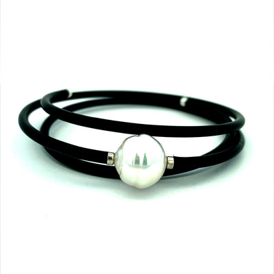 Silver Pearl and Rubber  Bracelet SCW13BT