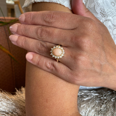 ESTATE Coral and Pearl Ring in Yellow Gold