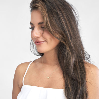 "MOM" Heart Necklace in Yellow Gold