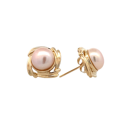 ESTATE Pearl Button Earrings in Yellow Gold