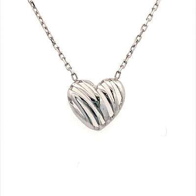 Solitaire Heart Necklace in White Gold