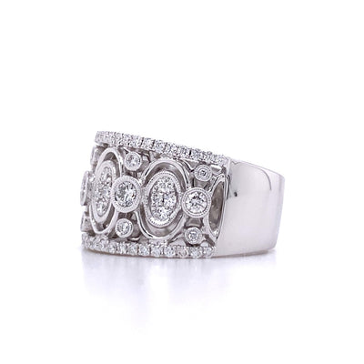 Simon G Jewelry 18 Karat Contemporary Style Round Diamond Fashion Ring - Women's LP2040