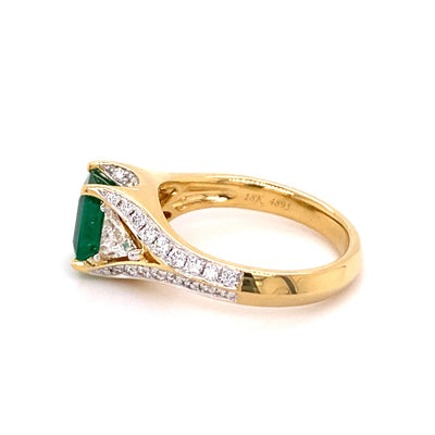 Brian's Vault 18 KaratEmerald Cut Emerald Contemporary Style 24895-EM
