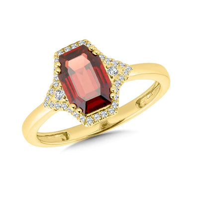 Garnet & Diamond Fashion RIng in Yellow Gold