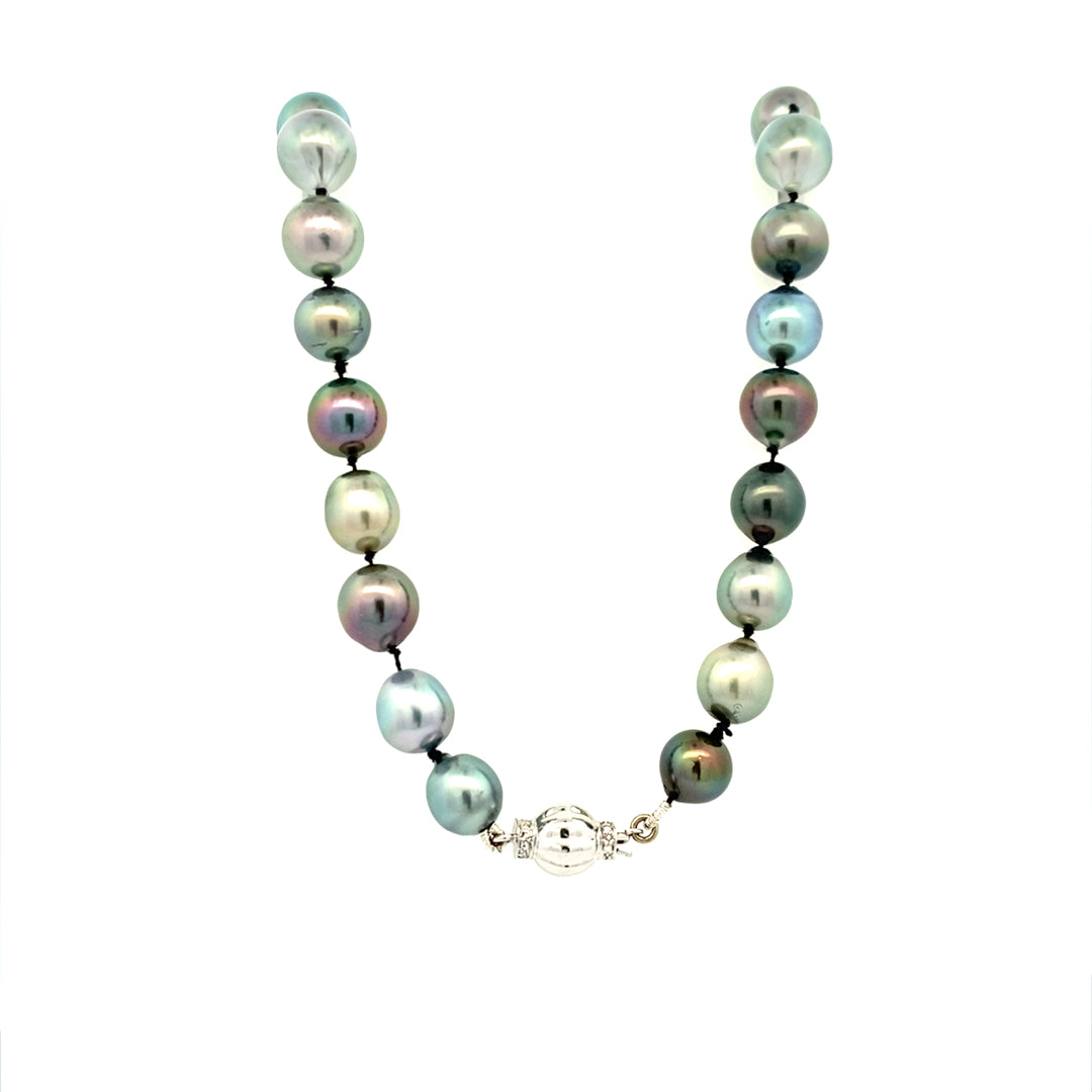 18" Multi-olored Tahitian Pearl Necklace in White GOld