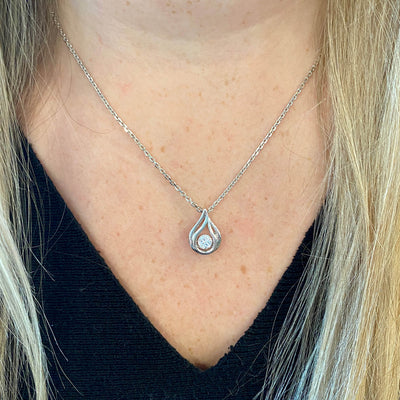 Free Form Style Cubic Zirconia Pendant in Silver
