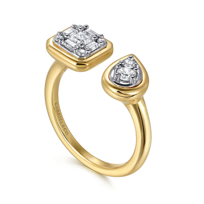 Diamond Toi et Moi Ring in Yellow Gold by Gabriel & Co.