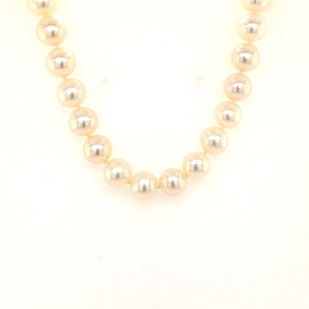 18" Strand FW Pearl Necklace in White Gold by B&C