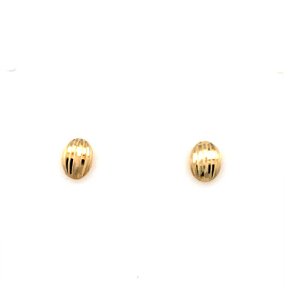 D/C Oval Dome Studs in Yellow Gold