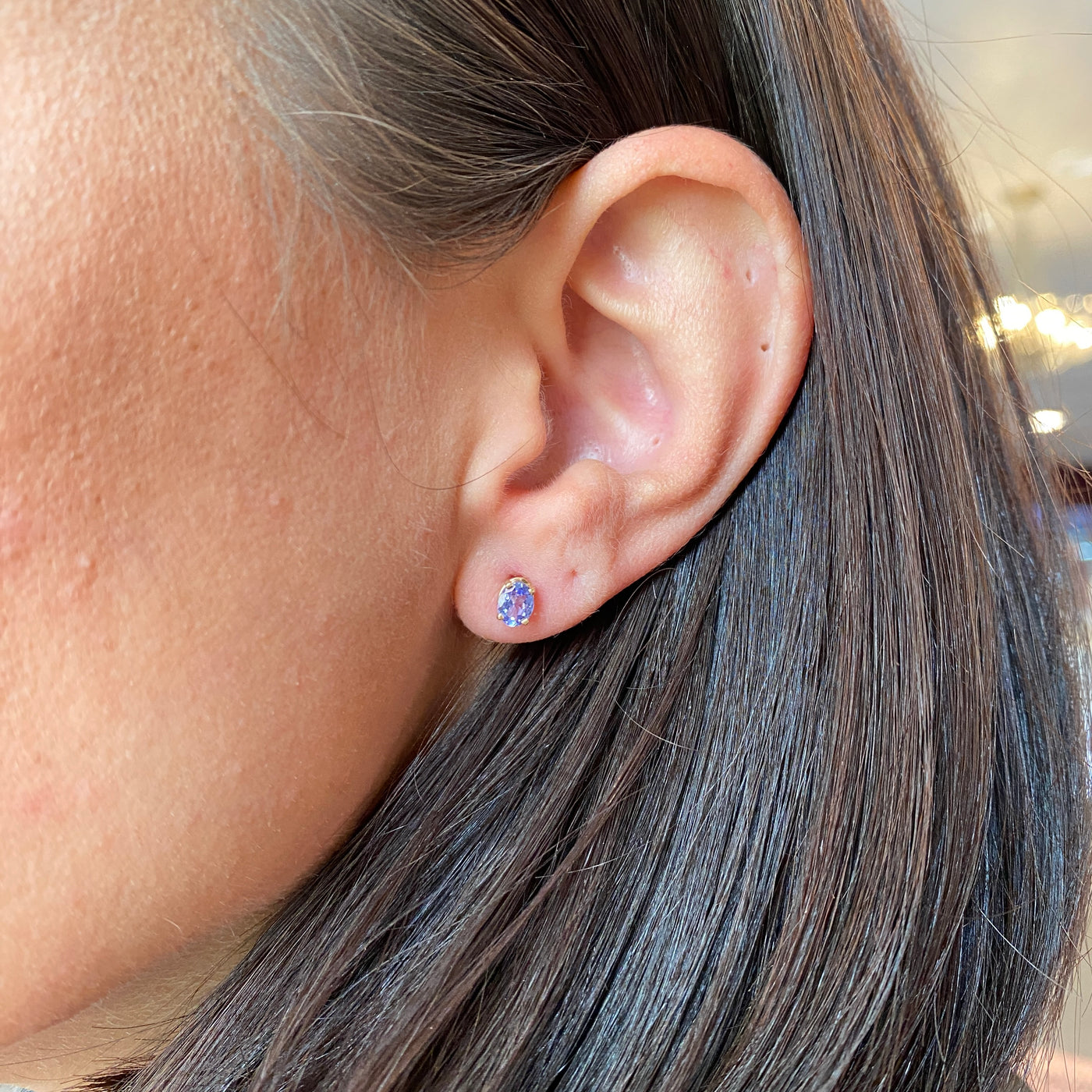 ESTATE Tanzanite Studs in Yellow Gold