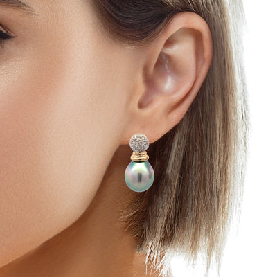 ESTATE Tahitian Pearl and Diamond Earrings in Yellow Gold