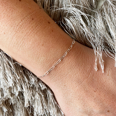 7" Encircle Petite PapercClip Permanent Bracelet in Silver by B&C