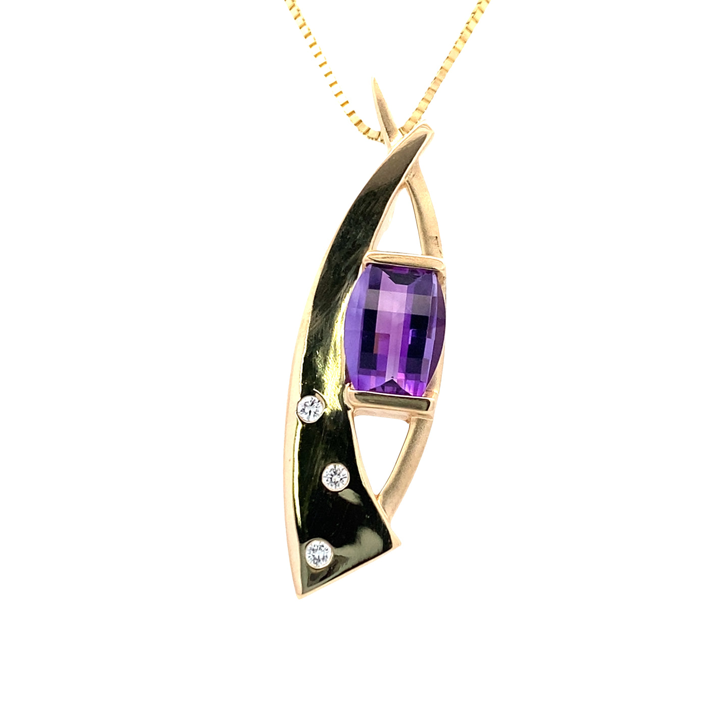 ESTATE Amethyst and Diamond Pendant in Yellow Gold
