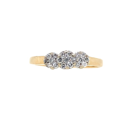 ESTATE Diamond Cluster Ring in Yellow Gold